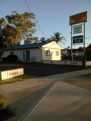 Hotels in Parkes